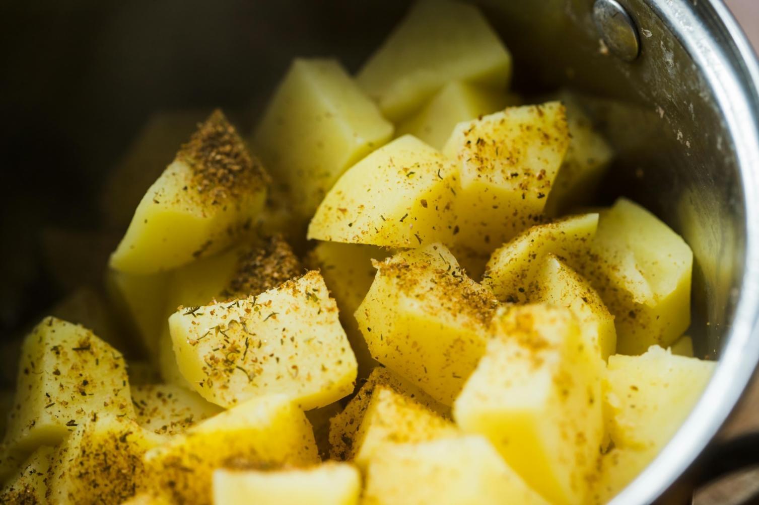 Breaking and Fixing Sauces: A Statistical Look at Emulsion Failures